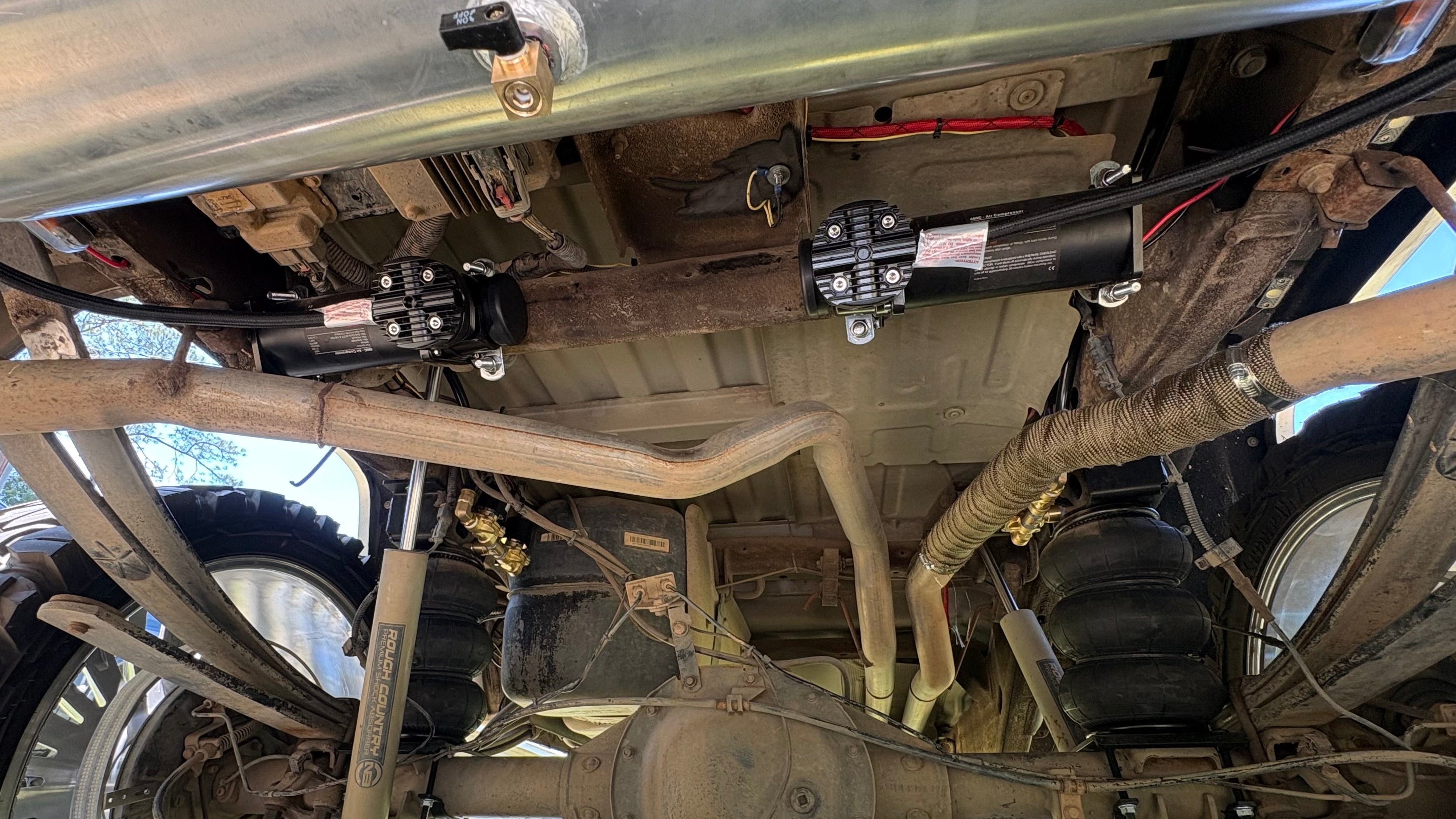 07-18 GM Pickup Airbag Kit (Underneath Mounting)