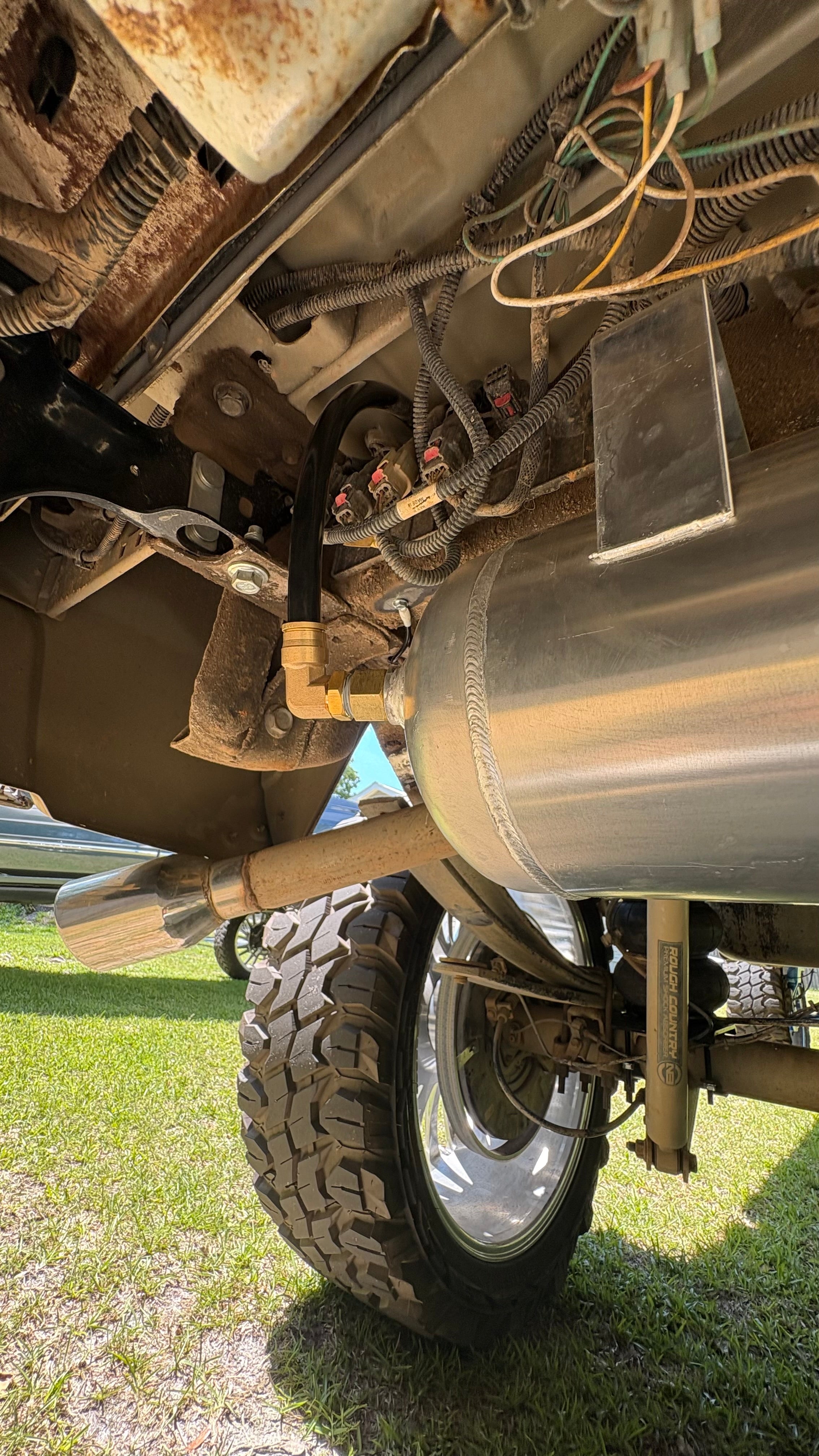 07-18 GM Pickup Airbag Kit (Underneath Mounting)